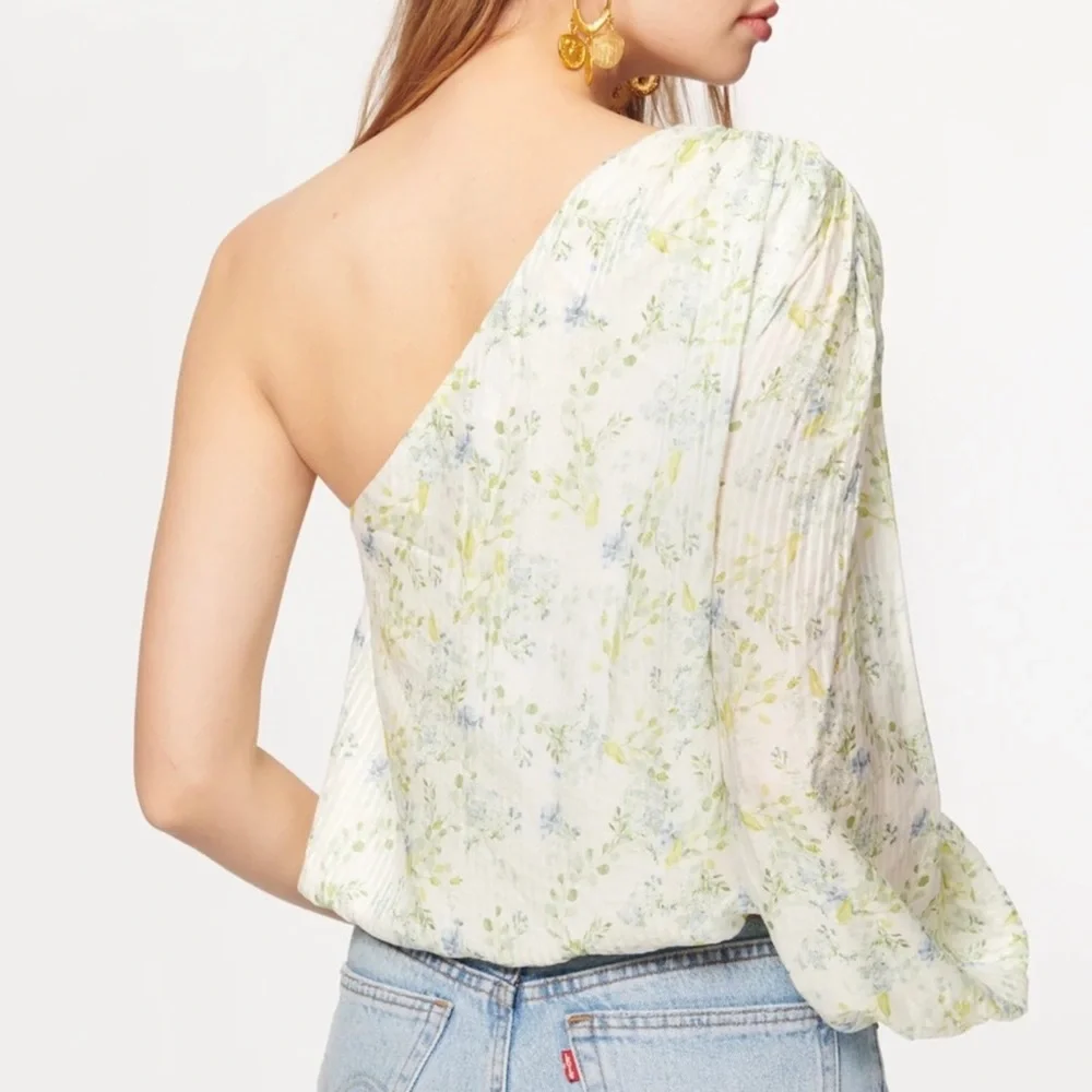 NEW CAMI NYC FLORAL PRINT ONE-SHOULDER TOP - Picture 5 of 6